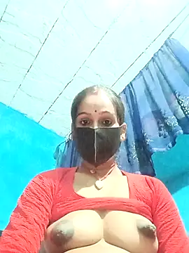 Nandani-758 Adlı Modelin Canlı XXX Sohbeti