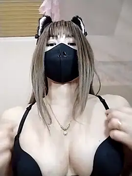 Jade69xx Adlı Modelin Canlı XXX Sohbeti