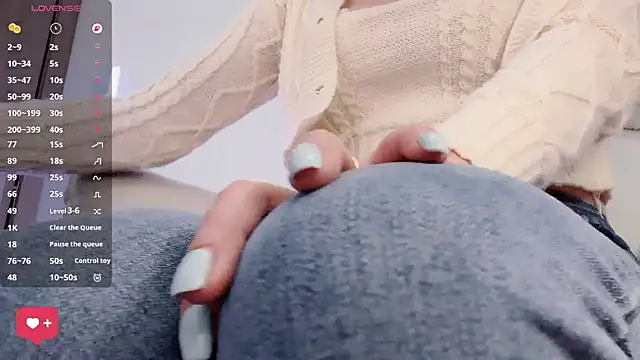 peachy_kiss লাইভ XXX চ্যাট