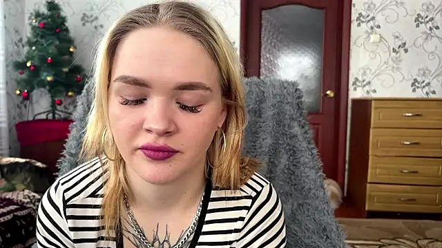 Czat XXX na żywo – MichaelaStruckhoff