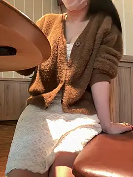 Meii-meyy Live XXX-Chat