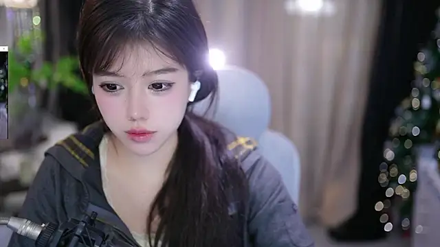 Cecily: онлайн-секс-чат