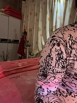 aniani11 Adlı Modelin Canlı XXX Sohbeti