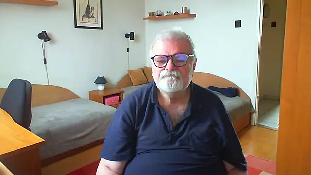 دردشة petvarad الجنسية المباشرة