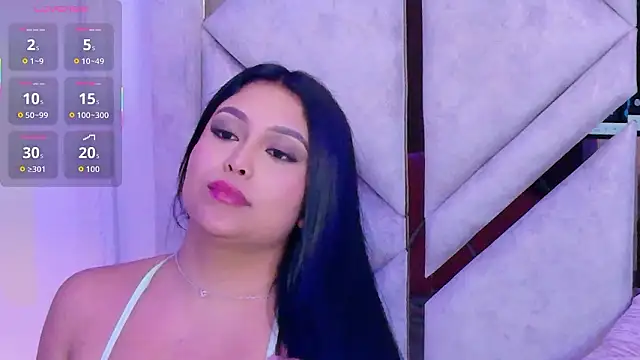 แชท XXX สดของ Kendall-Moll