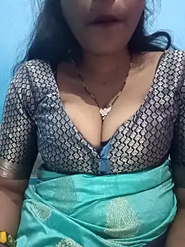 Nisha_Hindi: онлайн-секс-чат