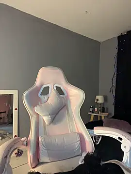 XXX chat uživo modela sophie_banks