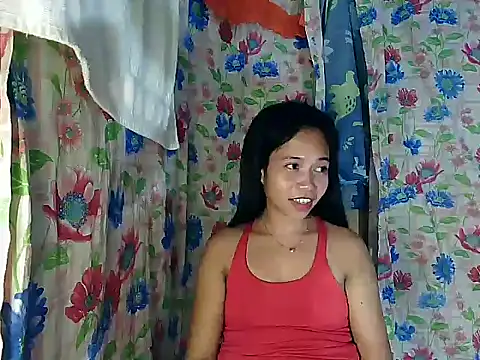 Chat +18 de PinaySkinnyGirl ao vivo