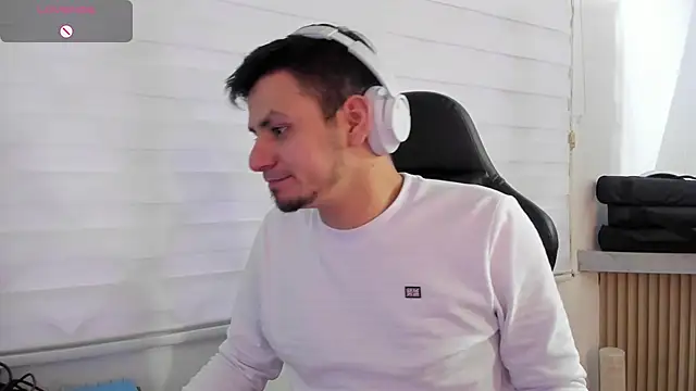 دردشة Rick_Adams الجنسية المباشرة