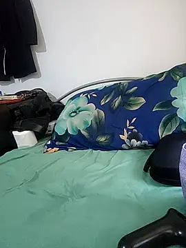 erbod_Johnny Adlı Modelin Canlı XXX Sohbeti