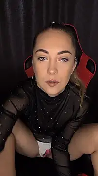 Risky_julia2330: онлайн-секс-чат