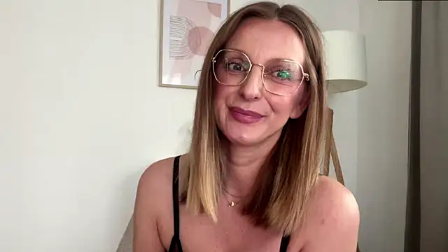 Chat XXX ao vivo de HornyJudith