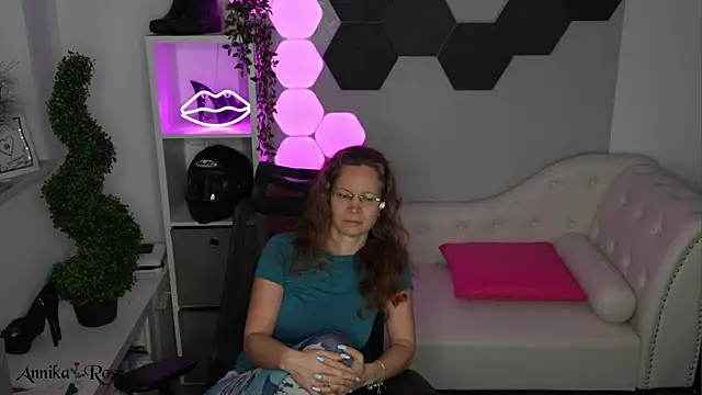 دردشة AnnikaRose الجنسية المباشرة