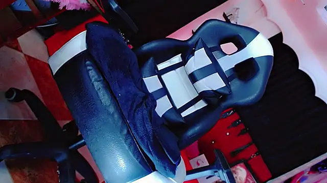 Yareth_Rouss_ Live XXX-Chat