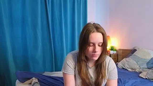 GenevieNyreen: онлайн-секс-чат