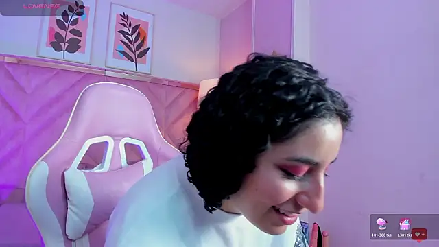 DemiJones_: απευθείας συνομιλία ΧΧΧ