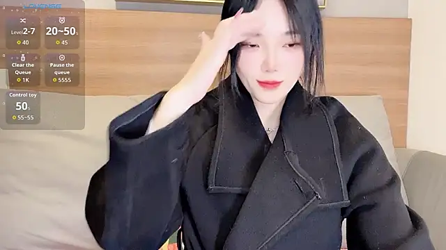 upoo7lt's Live XXX Chat