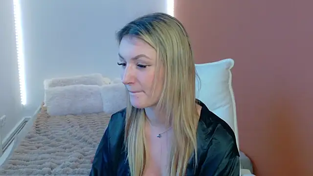 Anaayss_ live XXX chat