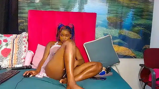 Lisa-001 Adlı Modelin Canlı XXX Sohbeti