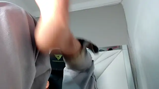 Chat XXX ao vivo de Lil_babyyy_