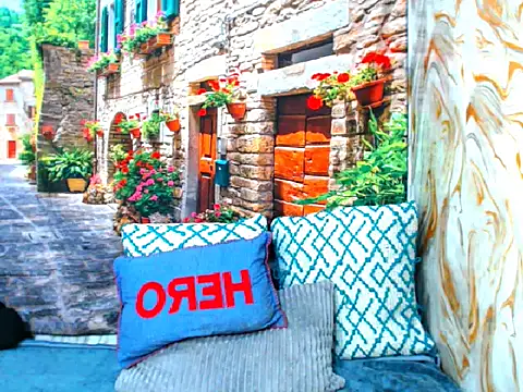 spicybarbie Show in webcam