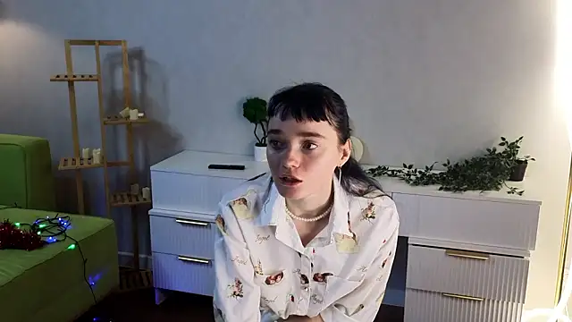 WinterKukauskas Pertunjukan Webcam