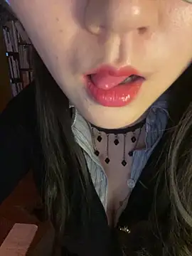 ruiki666: онлайн-секс-чат