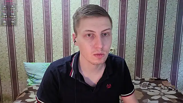 darienlarge Adlı Modelin Canlı XXX Sohbeti