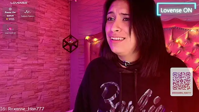 Czat XXX na żywo – Roxanne_Han