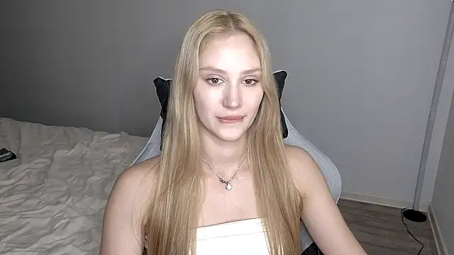 Layla001 在線直播表演