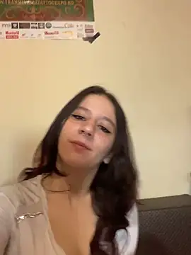 ivybabby Adlı Modelin Canlı XXX Sohbeti