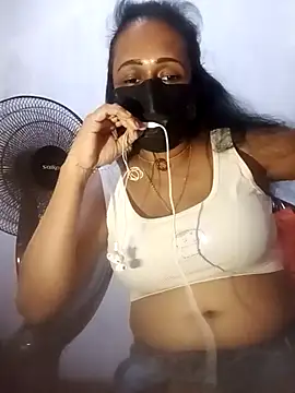 Rithu-SL Show in webcam