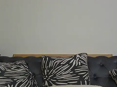 nancy111のライブXXXチャット