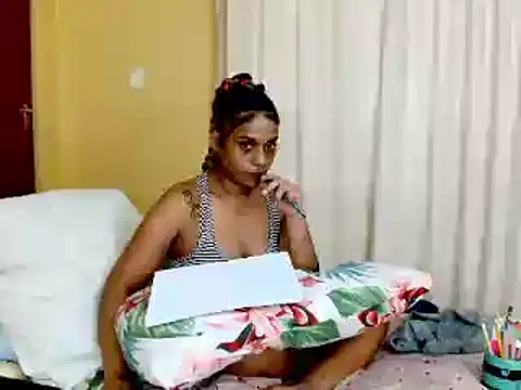 MiZzCreator Live XXX Chat