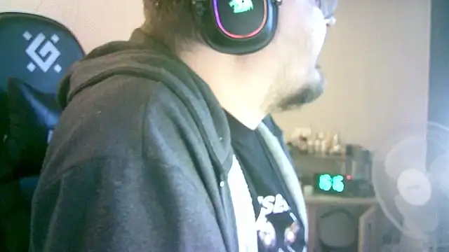 Онлайн чат XXX SirAbuser