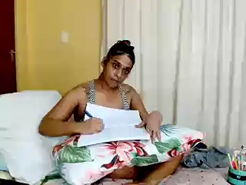 Chat XXX en directo de MiZzCreator