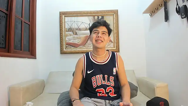 Felipe_Cold Adlı Modelin Canlı XXX Sohbeti