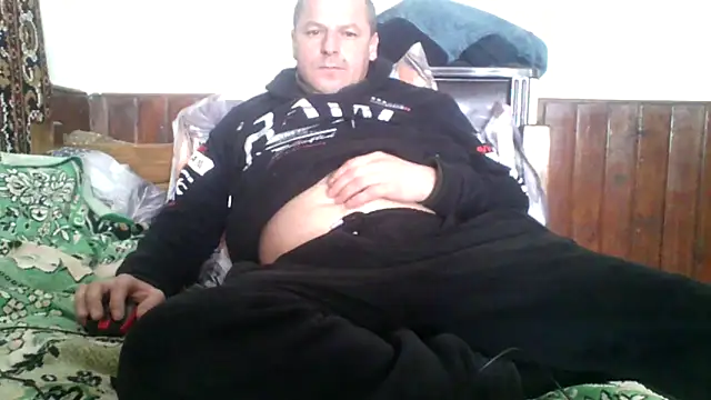Ivan9iutt webcam show