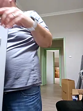 Andrew1900529 即時 XXX 聊天