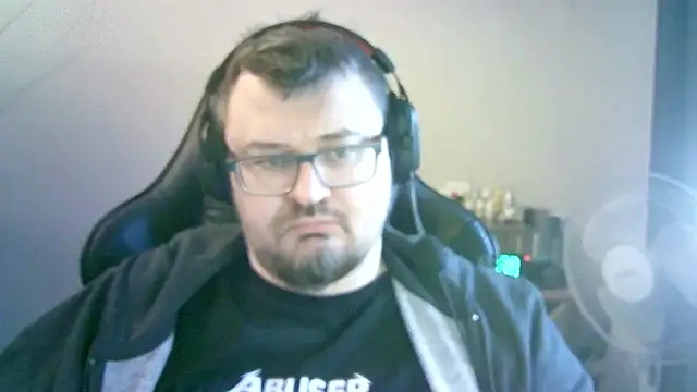 SirAbuser live XXX chat