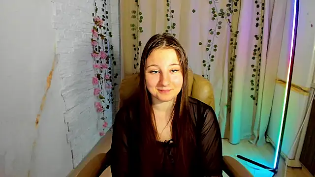 EvaxCharm: απευθείας συνομιλία ΧΧΧ