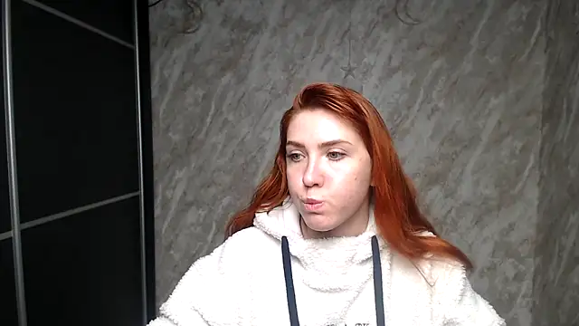 Reginasmilee 现场XXX聊天