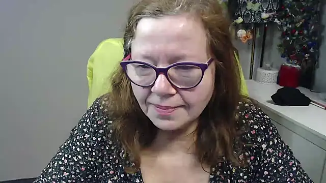 Adelewildx Chat XXX live