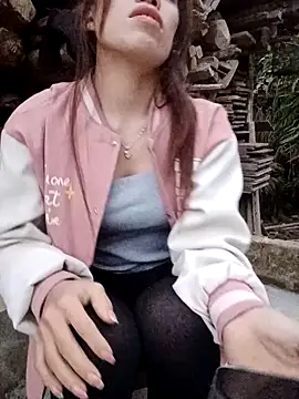 nhinhi-sexy live XXX chat