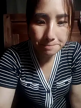 Belinda-686 – Naživo XXX chat