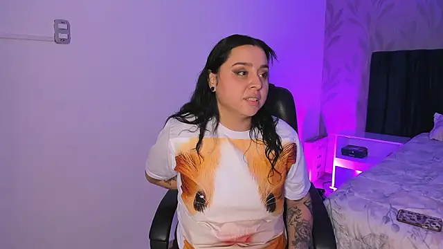 Chat +18 de Saarada ao vivo