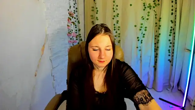 دردشة EvaxCharm الجنسية المباشرة