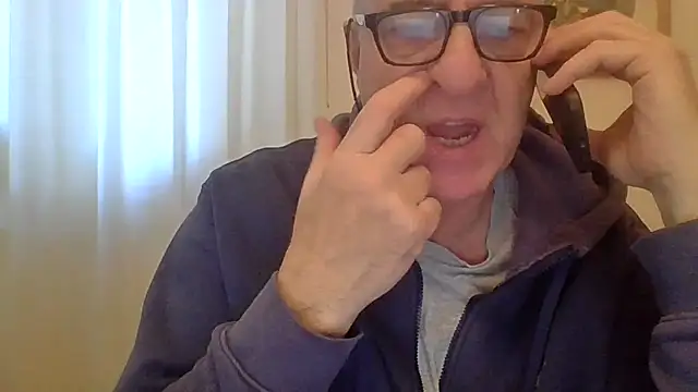 ANONIMO7735 Live XXX-Chat