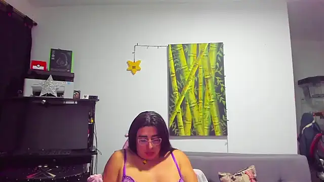 Khalifa_Gold Live XXX-Chat