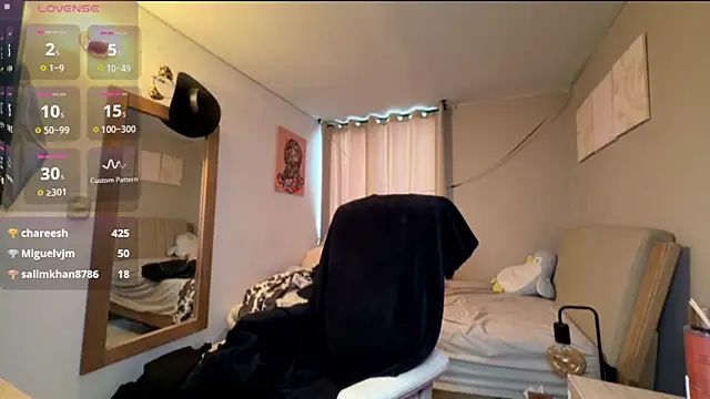 cloe_small: онлайн-секс-чат